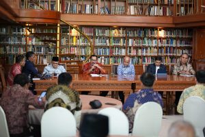 PARA MANTAN DUBES DESAK PENINJAUAN KEMBALI KEANGGOTAAN INDONESIA DI BOARD OF PEACE (BOP) DAN RENCANA PENGIRIMAN PASUKAN KE GAZA