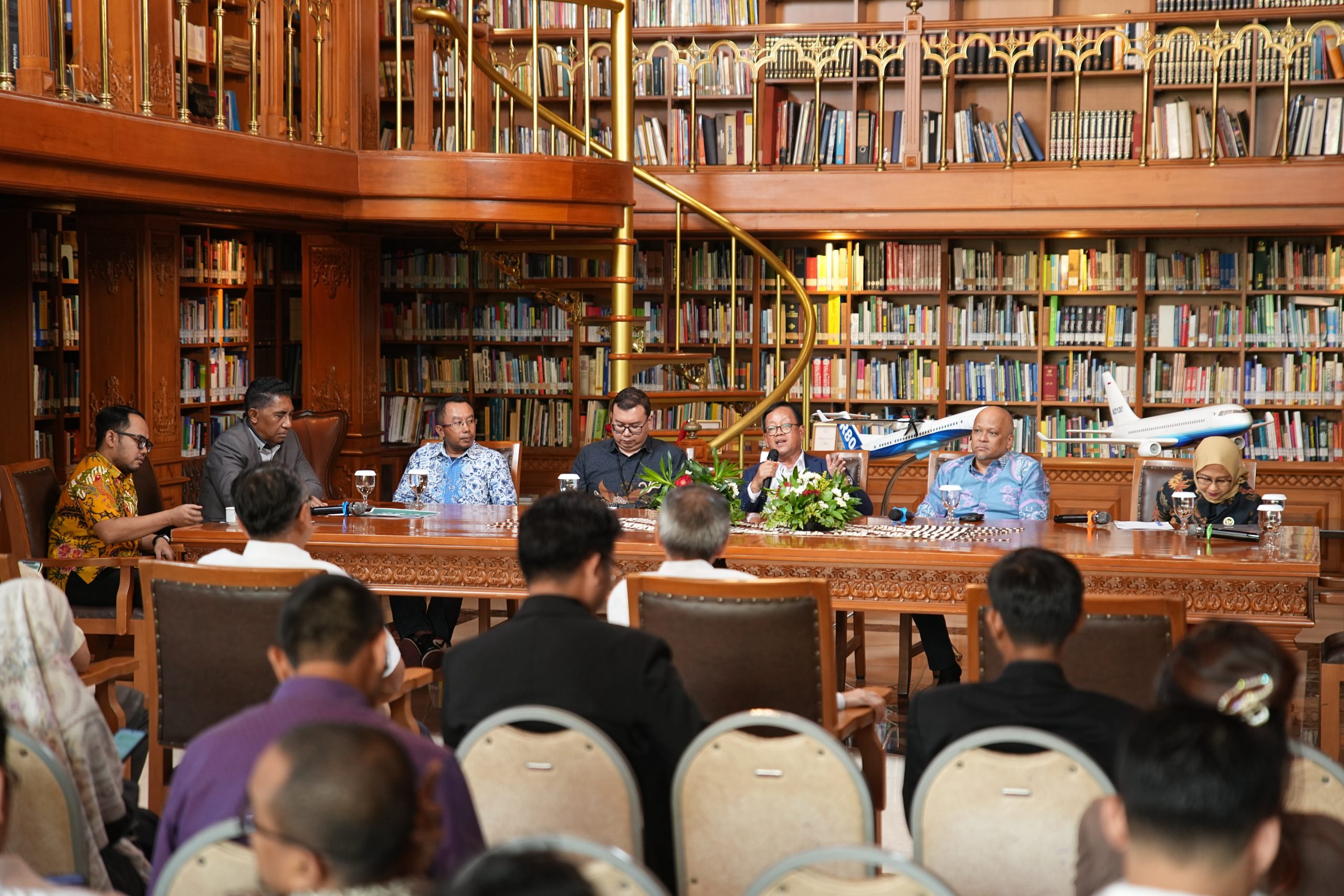 Gejolak Energi Global menjadi Momentum Transisi Energi di Indonesia – FDN Seri ke-XXI