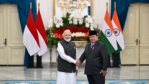Pekan Diplomasi Prabowo Tuai Apresiasi, Indonesia Kini Jadi Jangkar Geopolitik Kawasan